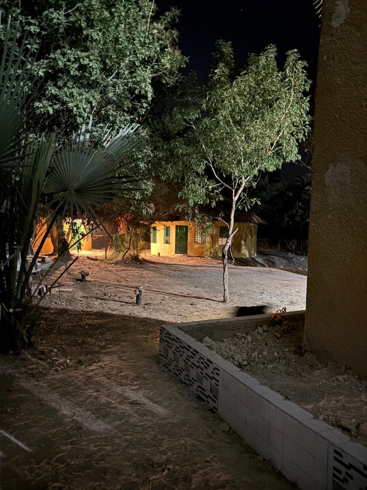 La maison la nuit — Casamance